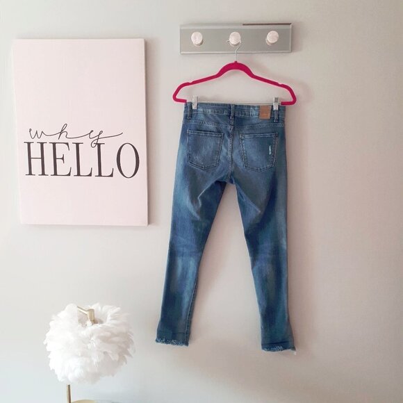 EUC Zara blue dark wash denim jeans, 6 - Picture 5 of 8